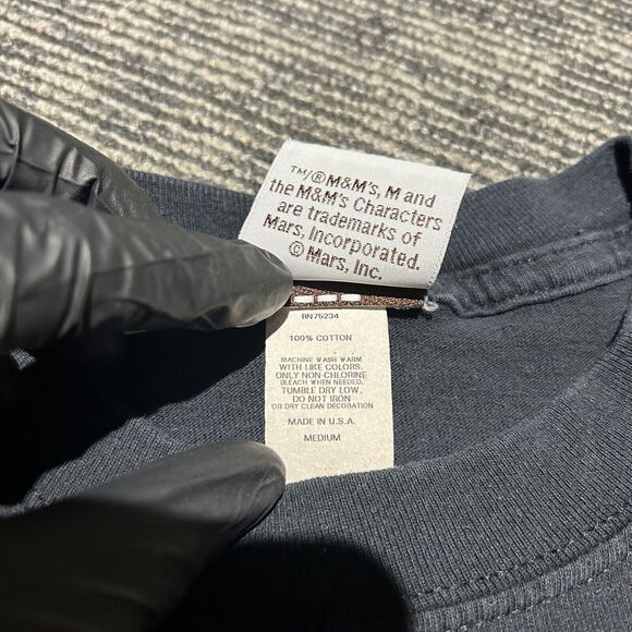 Vintage Y2K M&Ms Las Vegas Promo Food Candy T Shirt Size Medium Made In USA - Picture 5 of 7